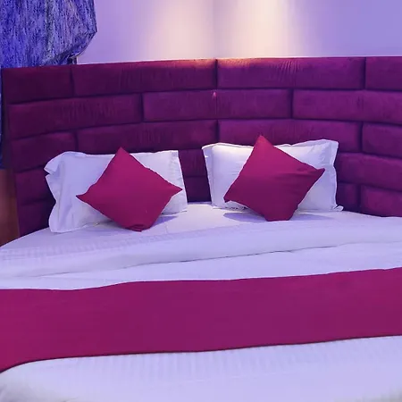 Hotel Savera-3